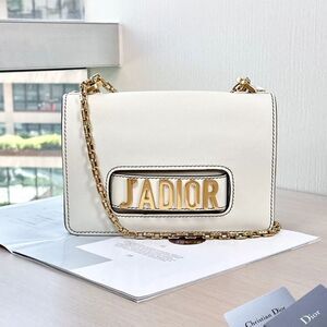 Dior Women Pre-Loved Bag Very Good Condition